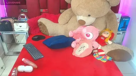 Ginna_doll webcam model stream image