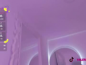 sarah_bonneth webcam model stream image