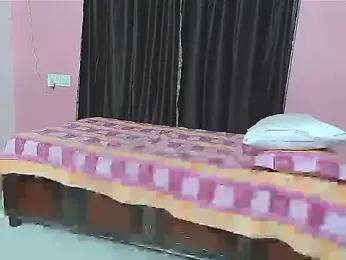 sunitha-3 webcam model stream image