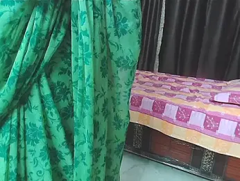 sunitha-3 webcam model stream image