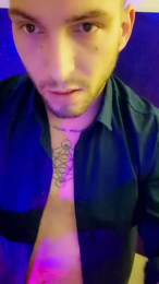 ale1717 webcam cam4 model stream image