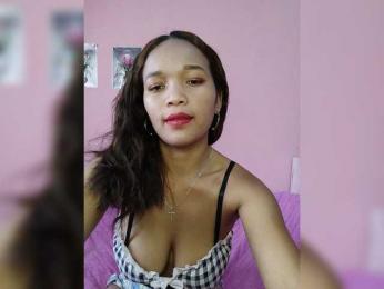 Valentina22 webcam bongacams model stream image