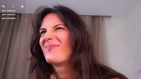 Holla_Molly webcam model stream image