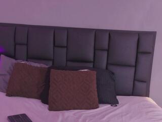 Lis Vega webcam flirt4free model stream image