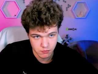 lucas-long webcam model stream image