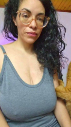 Lucci_Lovee webcam model stream image