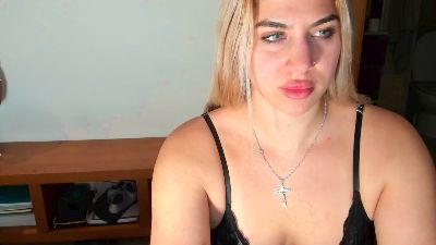 Maria18_MAD webcam model stream image