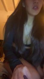 Viqueen webcam model stream image