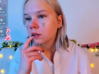 large_ocean webcam model stream image