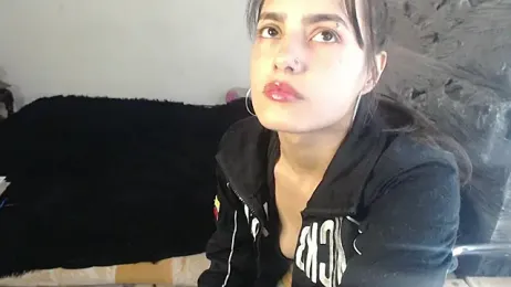 skinny_sweet2411 webcam stripchat model stream image