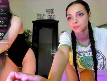 Cheerish webcam model stream image