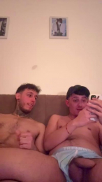 AlanyAdam webcam model stream image