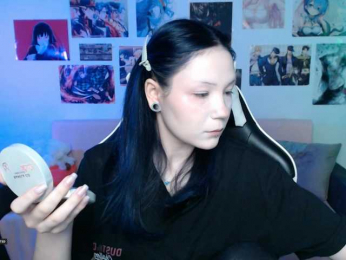 Hugo-Min webcam model stream image