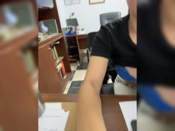 valenseleni96 webcam model stream image