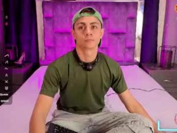 leomonnroe webcam chaturbate model stream image