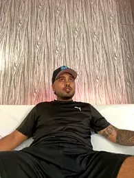 PapiStan webcam model stream image