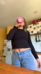 Rachelfrozono webcam model stream image