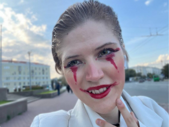 FlairCatlow webcam model stream image