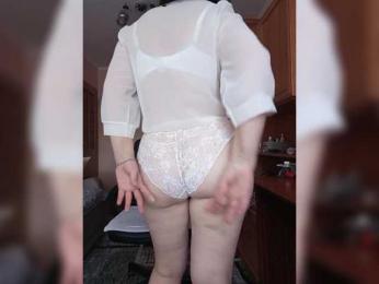 Kiss__ webcam model stream image