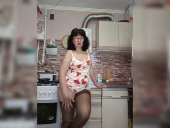 Kiss__ webcam model stream image