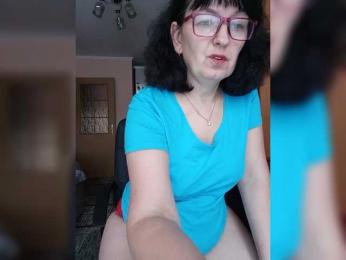 Kiss__ webcam model stream image