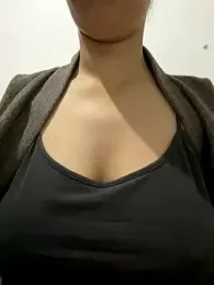 farah-36 webcam stripchat model stream image