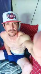 good_thrust webcam model stream image