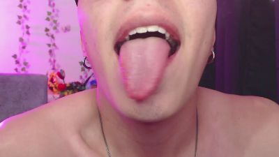 TinaNCharlie webcam model stream image