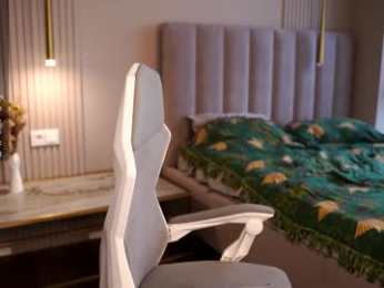 little_poetry webcam model stream image