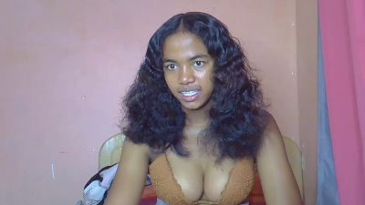 Chaitee webcam model stream image