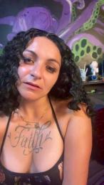 Vivianabattty webcam model stream image