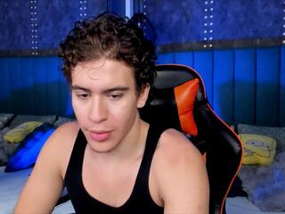 Kael Brown webcam model stream image