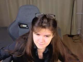 holy-polly webcam model stream image
