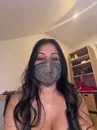 queen-chamss webcam stripchat model stream image