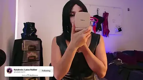 mylatexpleasure webcam model stream image