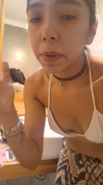 missapril01 webcam model stream image