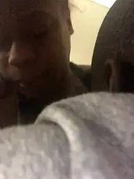 Tishrella6 webcam model stream image