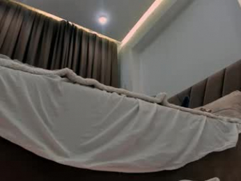 ji_yon_1 webcam model stream image