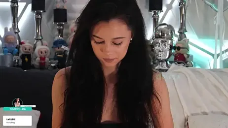 taanni_bc webcam model stream image