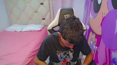 Akyra_latin webcam model stream image