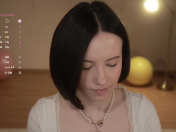 MissEssie webcam model stream image