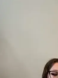 Little-Aylin webcam model stream image