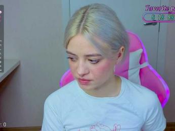 Blush-Im-crush webcam model stream image