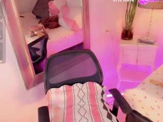 roussvital webcam model stream image