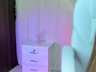 juliietta-jones webcam model stream image