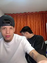 Yoskingg_moisest webcam stripchat model stream image