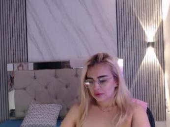julieta__fox_ webcam chaturbate model stream image