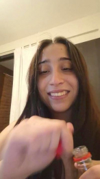 Shantt05 webcam model stream image