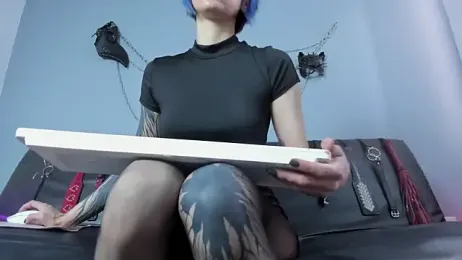 K_Intraven0us webcam model stream image