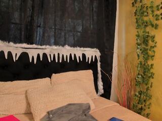 Tiffany Moretti webcam model stream image